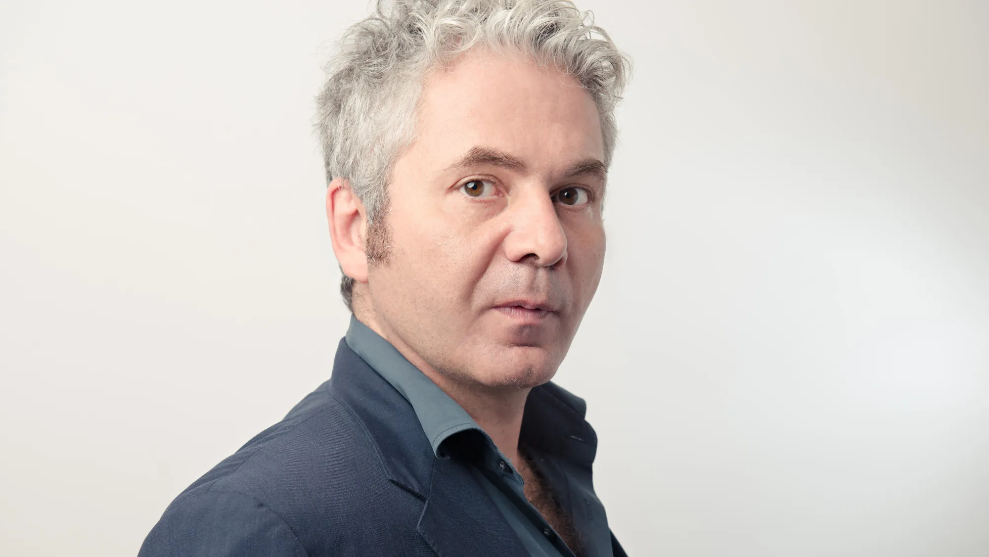 Rob Lewis